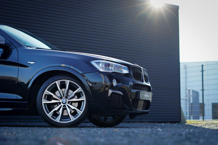 BMW X4 M40i High Executive / Schuifdak / Carplay / Trekhaak / ACC