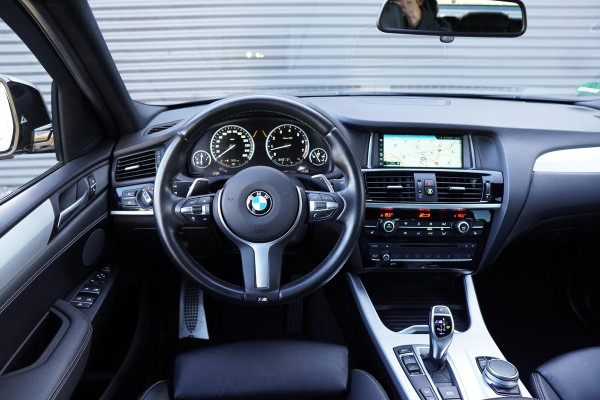 BMW X4 M40i High Executive / Schuifdak / Carplay / Trekhaak / ACC