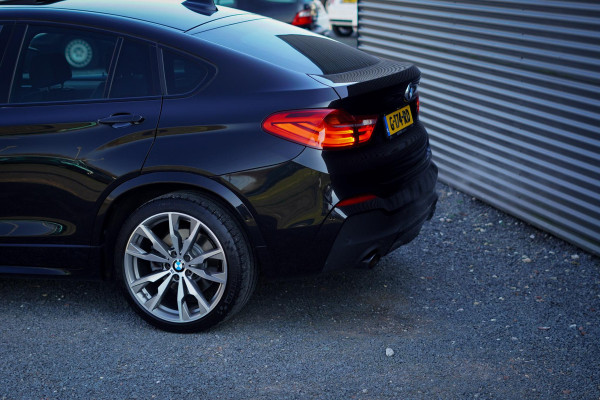 BMW X4 M40i High Executive / Schuifdak / Carplay / Trekhaak / ACC