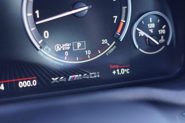 BMW X4 M40i High Executive / Schuifdak / Carplay / Trekhaak / ACC