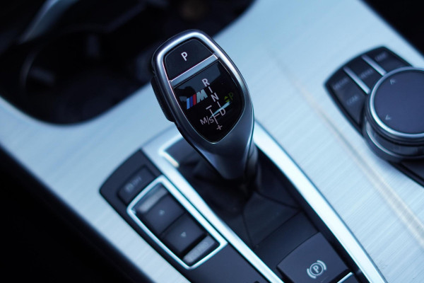 BMW X4 M40i High Executive / Schuifdak / Carplay / Trekhaak / ACC