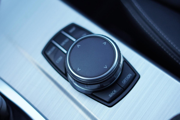 BMW X4 M40i High Executive / Schuifdak / Carplay / Trekhaak / ACC