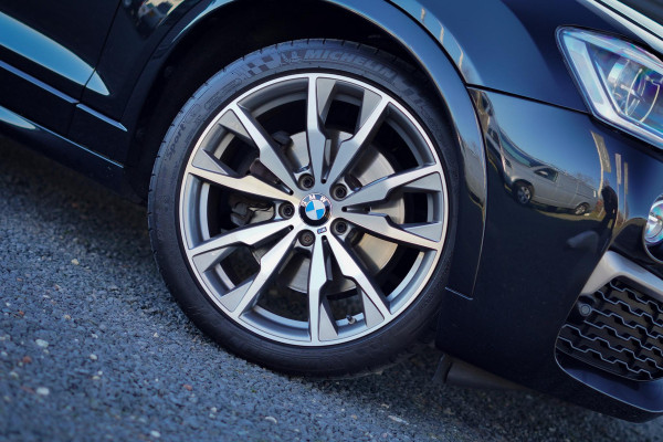 BMW X4 M40i High Executive / Schuifdak / Carplay / Trekhaak / ACC