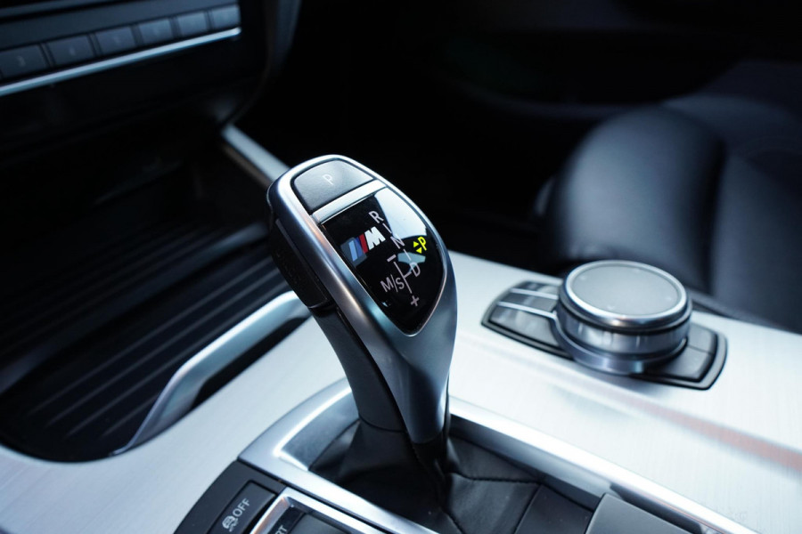 BMW X4 M40i High Executive / Schuifdak / Carplay / Trekhaak / ACC