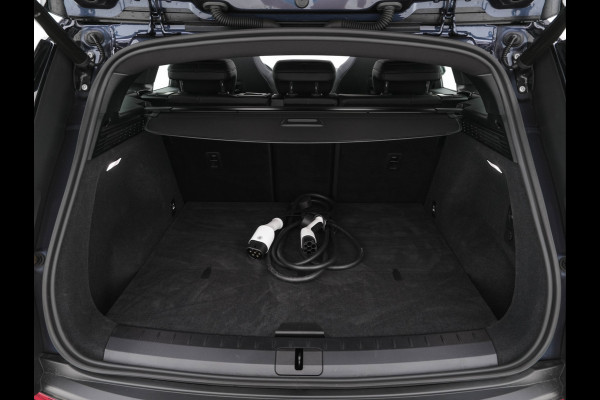 Fisker Ocean Extreme 113kWh [ 3-Fase ] Aut. (INCL-BTW) *HEATPUMP | PANO | LUXURY-LEATHER | FULL-LED | ADAPTIVE-CRUISE | TOP-VIEW | MEMORY-PACK | BLINDSPOT | DIGI-COCKPIT | KEYLESS | DAB+ | SOLAR-ROOF | COMFORTSEATS | CARPLAY | TOW