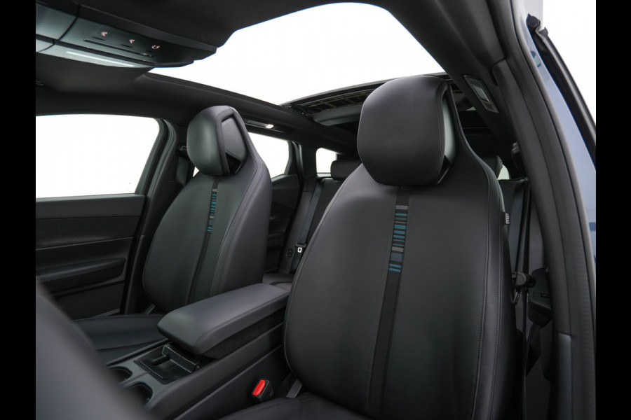 Fisker Ocean Extreme 113kWh [ 3-Fase ] Aut. (INCL-BTW) *HEATPUMP | PANO | LUXURY-LEATHER | FULL-LED | ADAPTIVE-CRUISE | TOP-VIEW | MEMORY-PACK | BLINDSPOT | DIGI-COCKPIT | KEYLESS | DAB+ | SOLAR-ROOF | COMFORTSEATS | CARPLAY | TOW