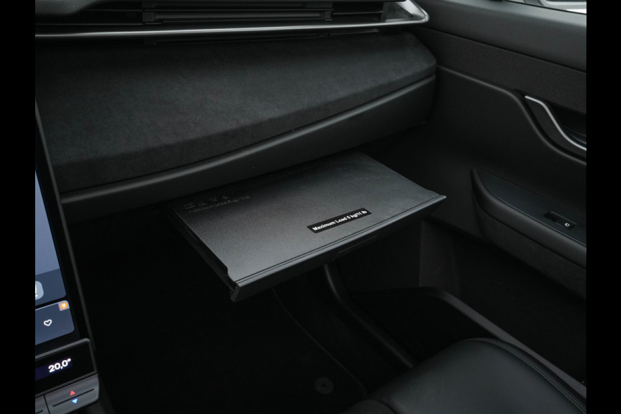 Fisker Ocean Extreme 113kWh [ 3-Fase ] Aut. (INCL-BTW) *HEATPUMP | PANO | LUXURY-LEATHER | FULL-LED | ADAPTIVE-CRUISE | TOP-VIEW | MEMORY-PACK | BLINDSPOT | DIGI-COCKPIT | KEYLESS | DAB+ | SOLAR-ROOF | COMFORTSEATS | CARPLAY | TOW