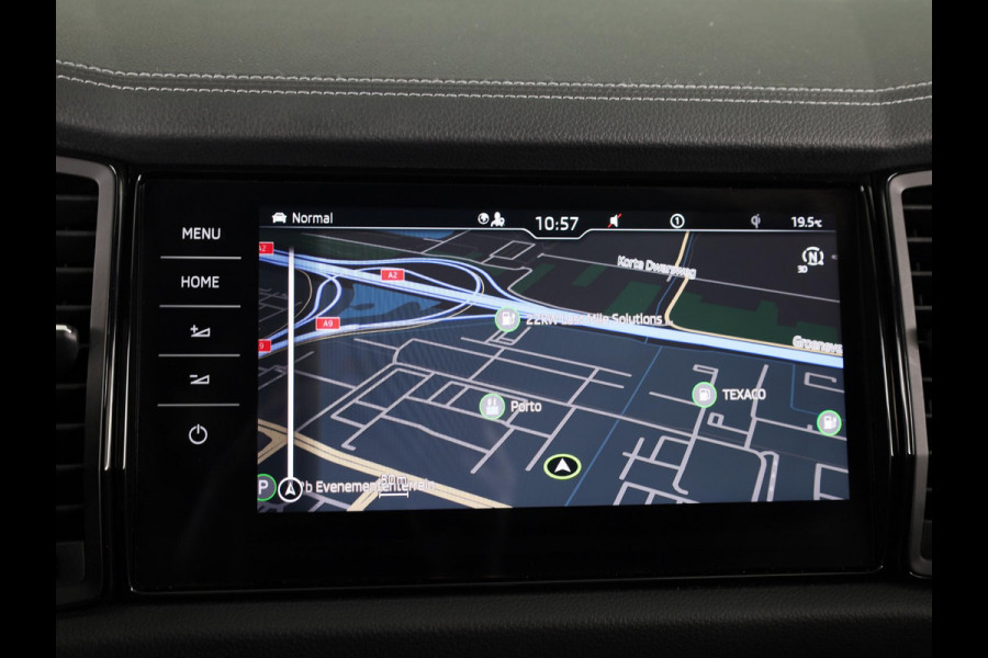Škoda Kodiaq 1.5 TSI Sportline Business 7-zits 150pk DSG | Panoramadak | 20 inch lichtmetalen velgen | Trekhaak wegklapbaar | Verwarmbare voorstoelen