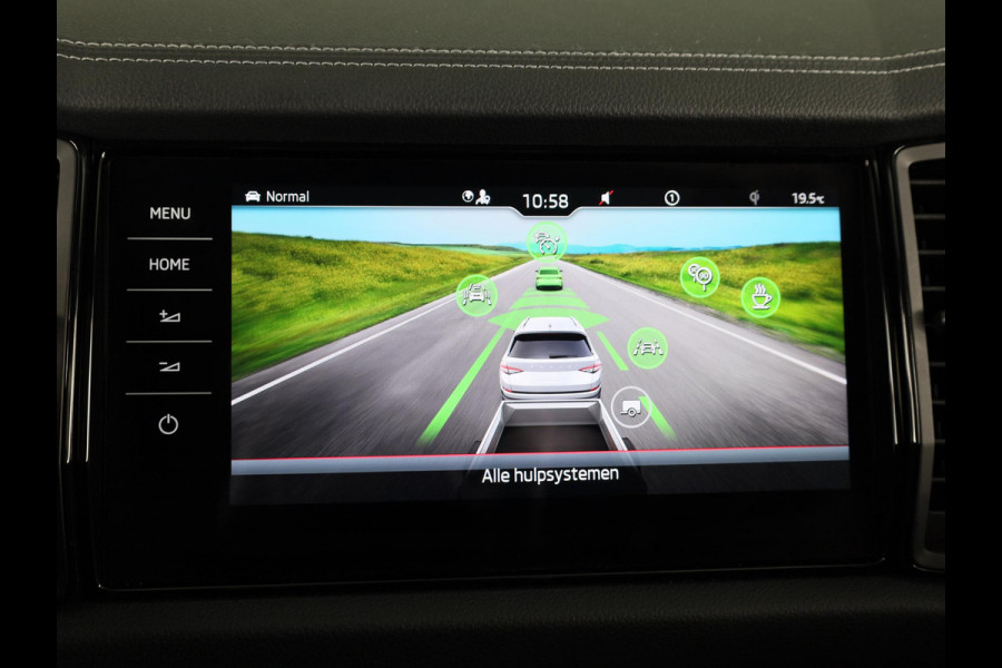 Škoda Kodiaq 1.5 TSI Sportline Business 7-zits 150pk DSG | Panoramadak | 20 inch lichtmetalen velgen | Trekhaak wegklapbaar | Verwarmbare voorstoelen