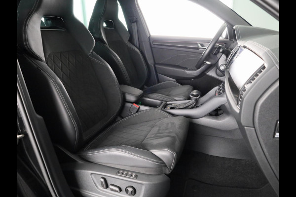 Škoda Kodiaq 1.5 TSI Sportline Business 7-zits 150pk DSG | Panoramadak | 20 inch lichtmetalen velgen | Trekhaak wegklapbaar | Verwarmbare voorstoelen