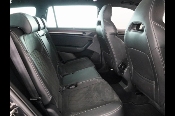 Škoda Kodiaq 1.5 TSI Sportline Business 7-zits 150pk DSG | Panoramadak | 20 inch lichtmetalen velgen | Trekhaak wegklapbaar | Verwarmbare voorstoelen