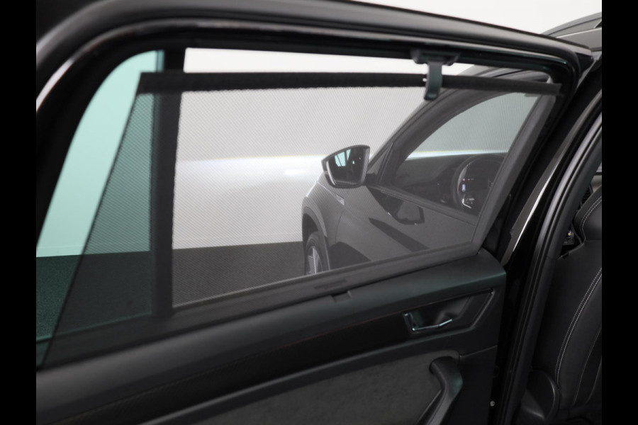 Škoda Kodiaq 1.5 TSI Sportline Business 7-zits 150pk DSG | Panoramadak | 20 inch lichtmetalen velgen | Trekhaak wegklapbaar | Verwarmbare voorstoelen