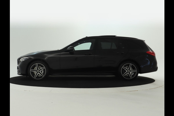 Mercedes-Benz C-Klasse Estate 300 e AMG Line | Edition AMG-Line | Night Pakket | Trekhaak | Panorama Schuif-Kanteldak | Digital Licht | DC Laden | Stuur en Stoelverwarming | Inclusief 24 maanden MB Certified garantie voor Europa.