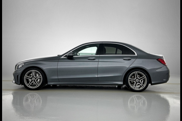 Mercedes-Benz C-Klasse 200 Business Solution AMG | Achteruitrijcamera | AMG-styling | Smartphone-integratiepakket | Navigatiesysteem full map | 24 Maanden Mercedes-Benz Certified garantie.