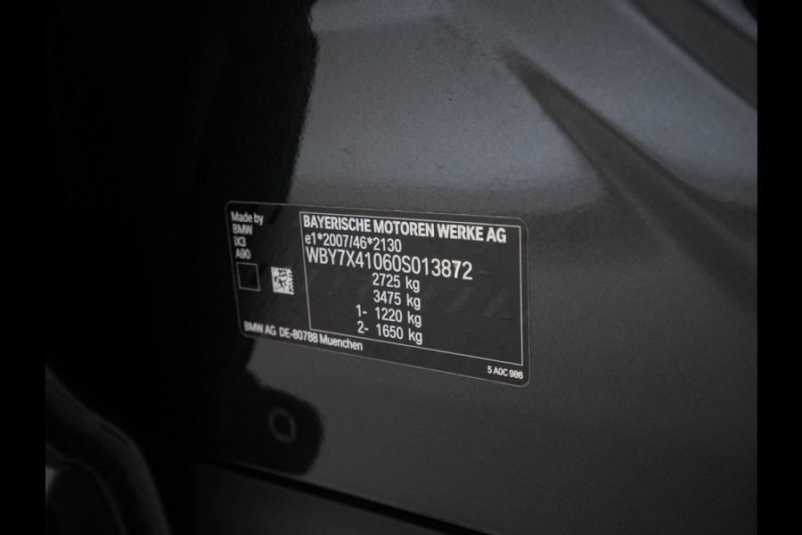 BMW iX3 High Executive 80 kWh [ 3-Fase ] (INCL.BTW) *PANO | HEAD-UP | FULL-LEATHER | FULL-LED | ADAPTIVE-CRUISE | DIGI-COCKPIT | BLINDSPOT | HARMAN/KARDON | KEYLESS | TOP-VIEW | SPORT-SEATS | 20''ALU | TOWBAR*