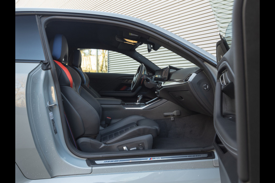 BMW 2 Serie Coupé M2 - M-Drivers Pack - ACC - Harman Kardon - M-Sportzetels - Head-up