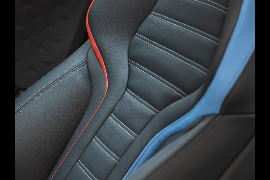 BMW 2 Serie Coupé M2 - M-Drivers Pack - ACC - Harman Kardon - M-Sportzetels - Head-up