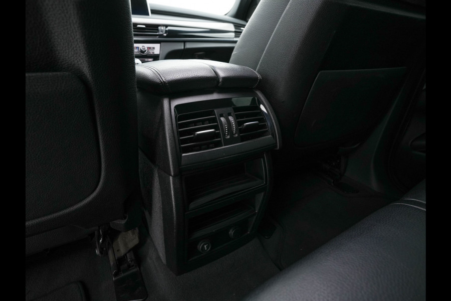 BMW X6 xDrive30d High Executive M-Sport-Pack Aut. *PANO |  FULL-LEATHER | BLIND-SPOT | FULL-LED | HARMAN/KARDON-AUDIO | ADAPTIVE-CRUISE | SHIFT-PADDLES | HEAD-UP | SURROUND-VIEW | MEMORY-PACK | NAVI-FULLMAP | KEYLESS | ECC | PDC | 20''A