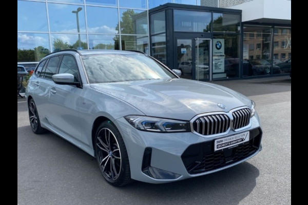 BMW 3 Serie Touring 330e M-SPORT ** LED, NAVI+, LEDER, PAMORAMA, ACC, TREKH, 19-inch LMV ** 1e EIG - UNFALLFREI ** ** INFORMEER OOK NAAR ONZE AANTREKKELIJKE FINANCIAL-LEASE TARIEVEN **