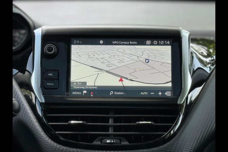 Peugeot 2008 1.2 PureTech AUTOMAAT Blue Lion, let op 6212 km, panoramadak,1e eigenaar,NL auto met nap