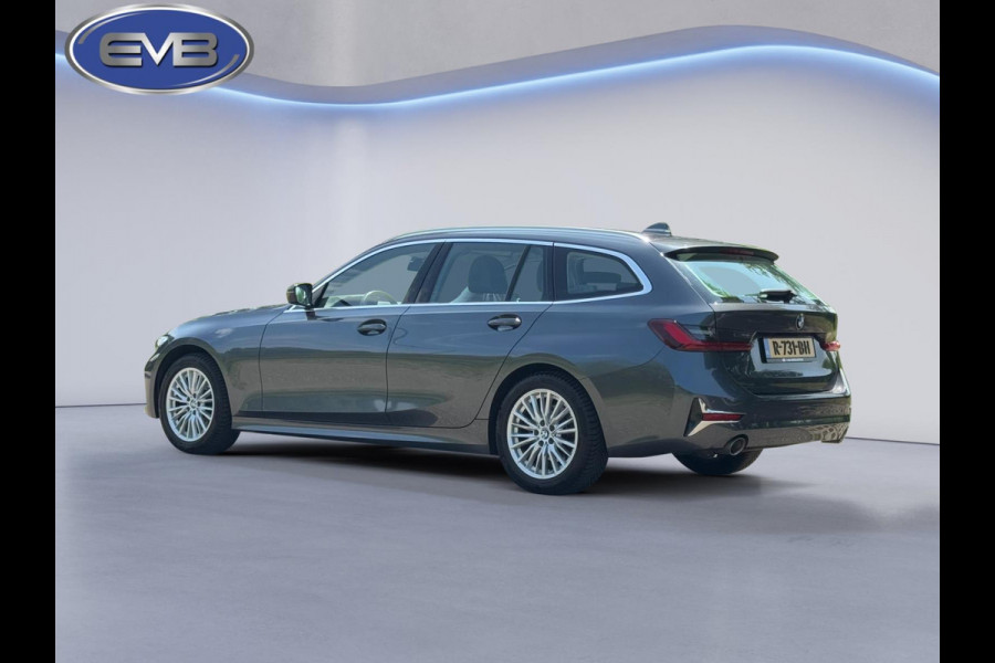 BMW 3 Serie Touring 318i Business Edition, lederen sportinterieur,sfeerverlichting, 1e eigenaar,NL auto met nap
