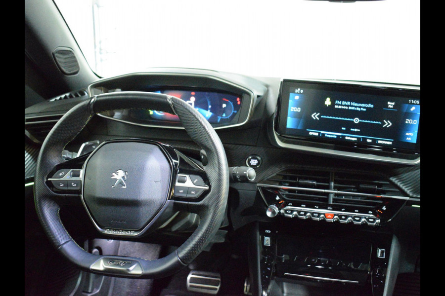 Peugeot 2008 1.2 Turbo 130pk GT Pack AUTOMAAT | NAVIGATIE | CARPLAY | ACHTERUITRIJCAMERA MET SENSOREN | VERWARMBARE VOORSTOELEN | 26.509km