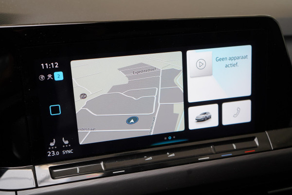 Volkswagen Golf 1.5 eTSI 150pk Style Automaat | Navigatie | Parkeersensoren |