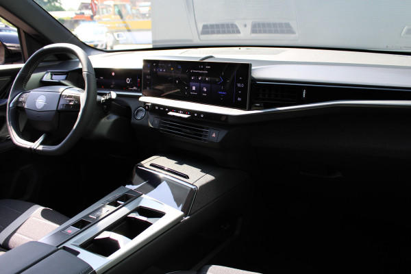 Opel Grandland 1.2 Turbo Hybrid Edition | Techpack | Komfort pack | Trekhaak | BLIS