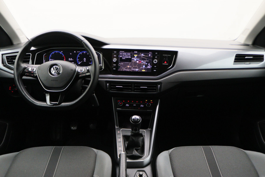 Volkswagen Polo 1.0 TSI Highline Virtual Cockpit, Climate, ACC, Apple Carplay, Bluetooth, DAB, PDC, 16''