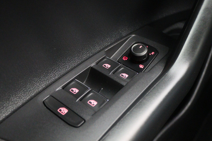 Volkswagen Polo 1.0 TSI Highline Virtual Cockpit, Climate, ACC, Apple Carplay, Bluetooth, DAB, PDC, 16''