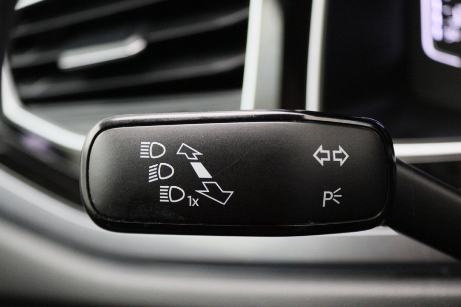Volkswagen Polo 1.0 TSI Highline Virtual Cockpit, Climate, ACC, Apple Carplay, Bluetooth, DAB, PDC, 16''