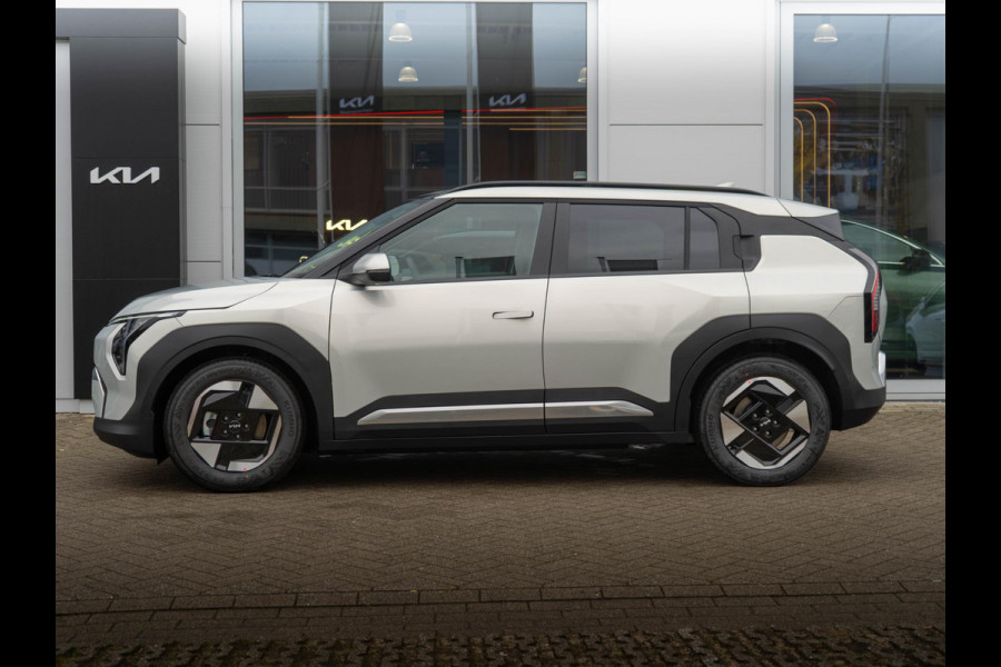 Kia EV3 Plus 58.3 kWh | Op VOOORRAAD DIRECT LEVERBAAR | Stoel en stuurverwarming | Dodehoek assistentie |