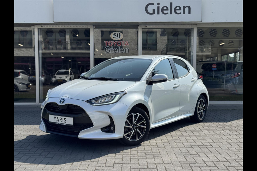 Toyota Yaris 1.5 Hybrid Dynamic Plus | Dodehoekherkenning, Parkeersensoren, Parelmoer wit, Stoelverwarming, Keyless, 16inch