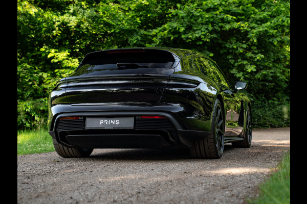 Porsche Taycan Sport Turismo GTS 93 kWh | Luchtvering | Adapt. sportstoelen | 21" RS Spyder | Orig. NL