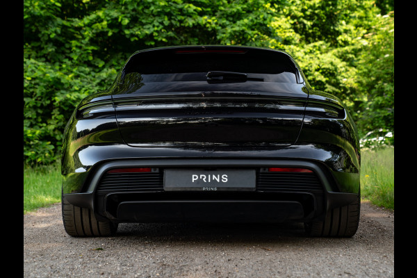 Porsche Taycan Sport Turismo GTS 93 kWh | Luchtvering | Adapt. sportstoelen | 21" RS Spyder | Orig. NL