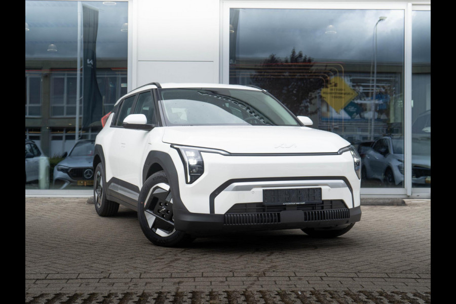 Kia EV3 Plus 58.3 kWh | Op VOOORRAAD DIRECT LEVERBAAR | Stoel en stuurverwarming | Dodehoek assistentie |