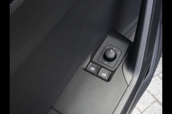 Seat Ibiza 1.0 TSI Style Business Intense | Navigatie | Camera | Climate Control