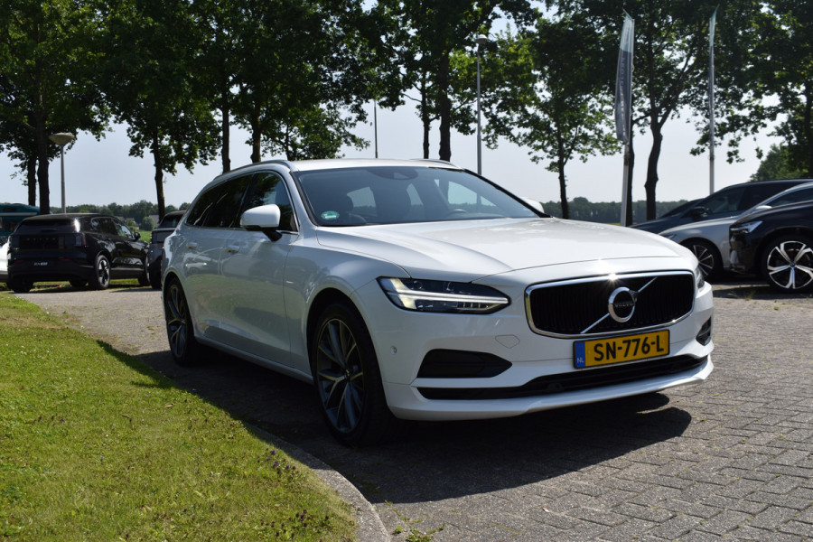 Volvo V90 T5 251PK 90th Anniversary Edition 19 inch | Tekhaak | Stoelverwarming | Leer | Pars Assist  v+a | Park Assist 0Camera
