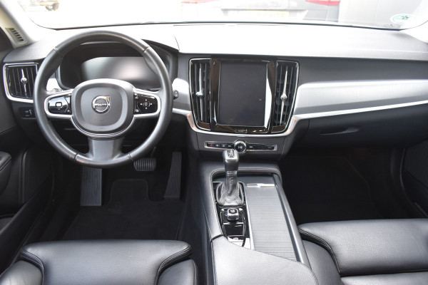 Volvo V90 T5 251PK 90th Anniversary Edition 19 inch | Tekhaak | Stoelverwarming | Leer | Pars Assist  v+a | Park Assist 0Camera