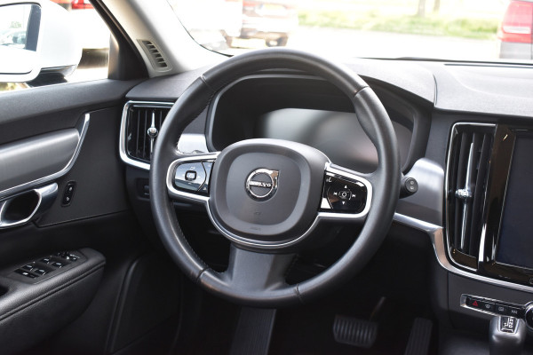 Volvo V90 T5 251PK 90th Anniversary Edition 19 inch | Tekhaak | Stoelverwarming | Leer | Pars Assist  v+a | Park Assist 0Camera