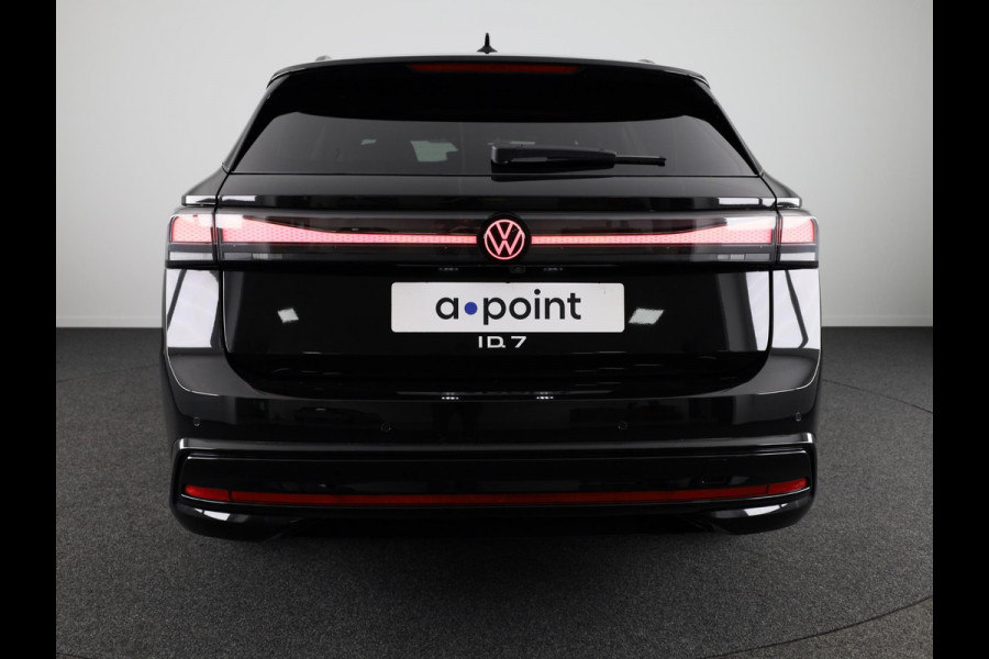 Volkswagen ID.7 Tourer Pro Business 77 kWh accu, 210 kW / 286 pk Variant