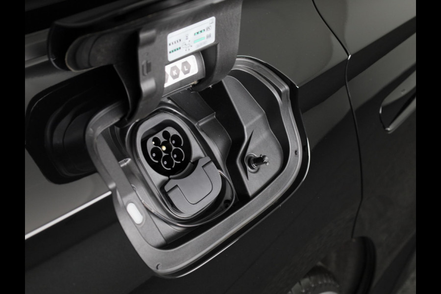 Volkswagen ID.7 Tourer Pro Business 77 kWh accu, 210 kW / 286 pk Variant