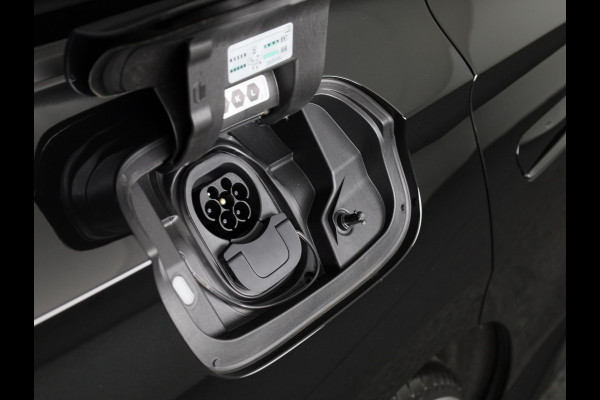 Volkswagen ID.7 Tourer Pro Business 77 kWh accu, 210 kW / 286 pk Variant