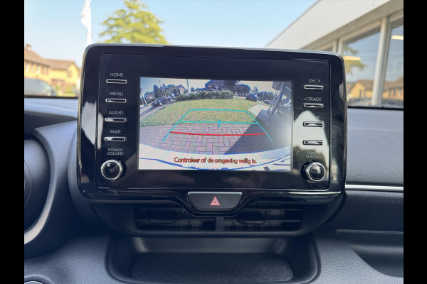 Toyota Yaris 1.5 Hybrid Dynamic Plus | Dodehoekherkenning, Parkeersensoren, Parelmoer wit, Stoelverwarming, Keyless, 16inch