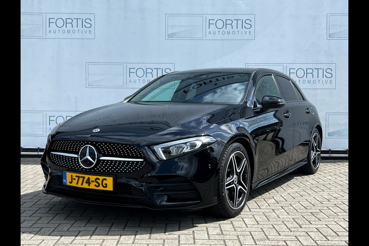 Mercedes-Benz A-Klasse 180 Business Solution AMG NL AUTO | CAMERA | STOELVERW | SFEERVERLICHTING | Mercedes-Benz A-Klasse 180 Business Solution AMG NL AUTO | CAMERA | STOELVERW | SFEERVERLICHTING |