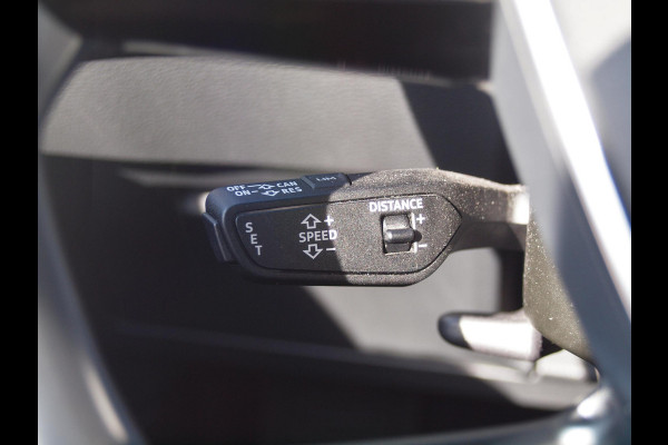 Audi e-tron e-tron 55 quattro advanced 95 kWh | S-Line | Panoramadak | Camera | Bang & Olufsen | Apple Carplay | Leer |