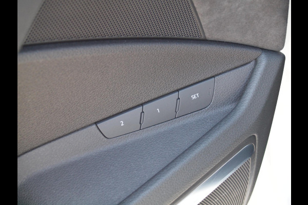 Audi e-tron e-tron 55 quattro advanced 95 kWh | S-Line | Panoramadak | Camera | Bang & Olufsen | Apple Carplay | Leer |