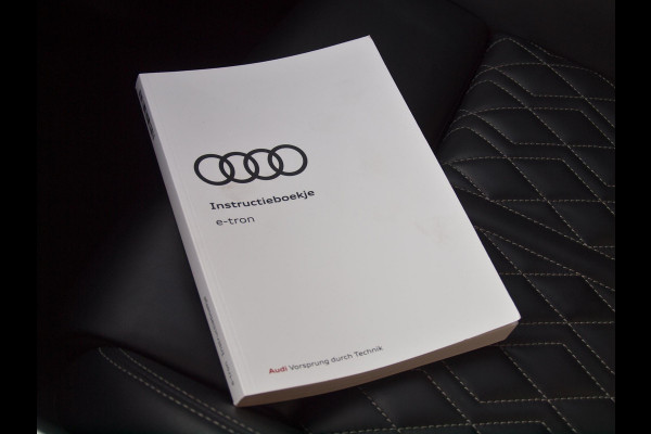 Audi e-tron e-tron 55 quattro advanced 95 kWh | S-Line | Panoramadak | Camera | Bang & Olufsen | Apple Carplay | Leer |