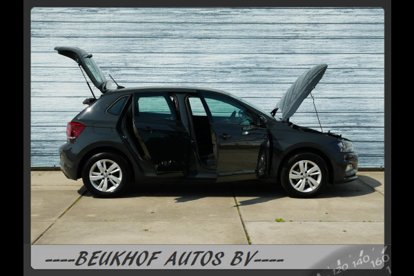 Volkswagen Polo 1.0 TSI Comfortline Carplay Navi Adapt Cruise