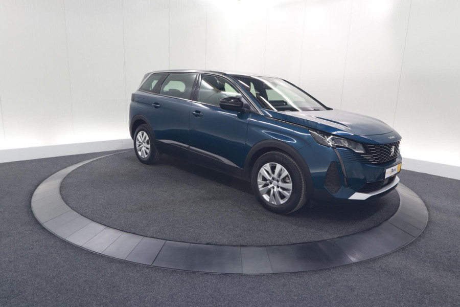 Peugeot 5008 PureTech 130 EAT8 Active Pack | 7 Zitplaatsen | Camera | Navigatie | Apple Carplay | Parkeersensoren